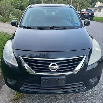 2012 Nissan Versa SV