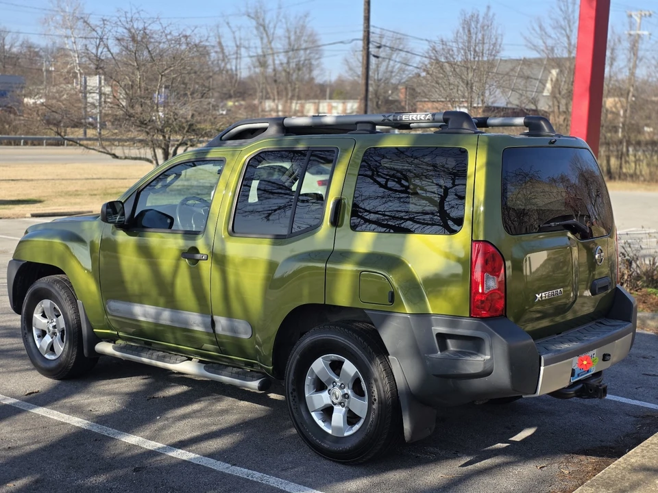 2012 Nissan Xterra 2nd Gen - Image 8 of 17