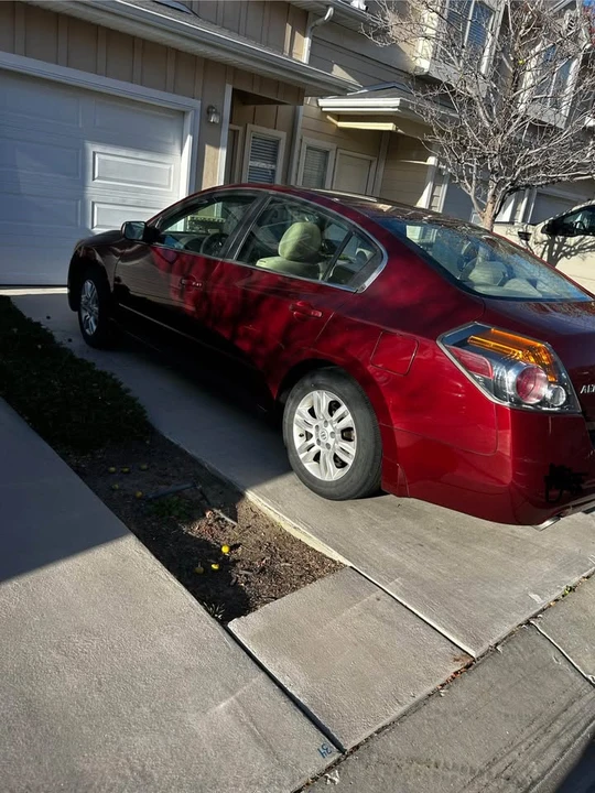 2012 Nissan Altima 4th Gen - Image 3 of 10