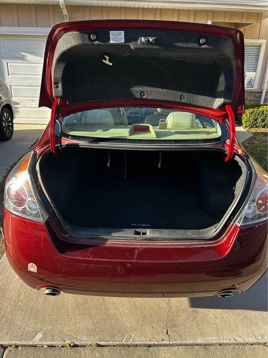 2012 Nissan Altima 4th Gen - Image 2 of 10