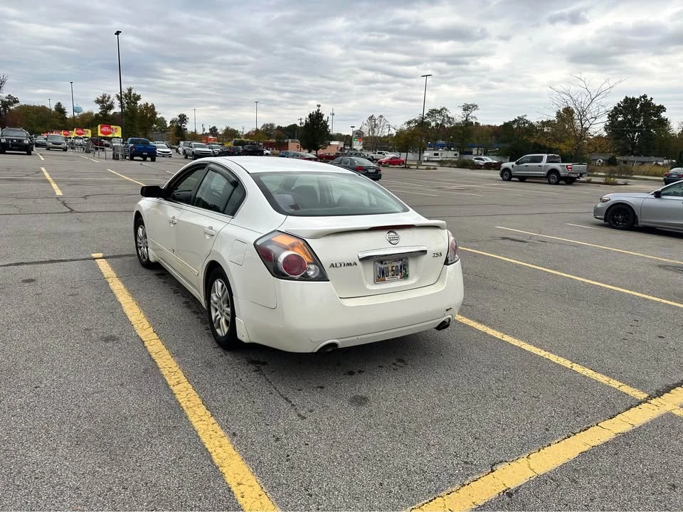 2012 Nissan Altima 4th Gen - Image 3 of 3