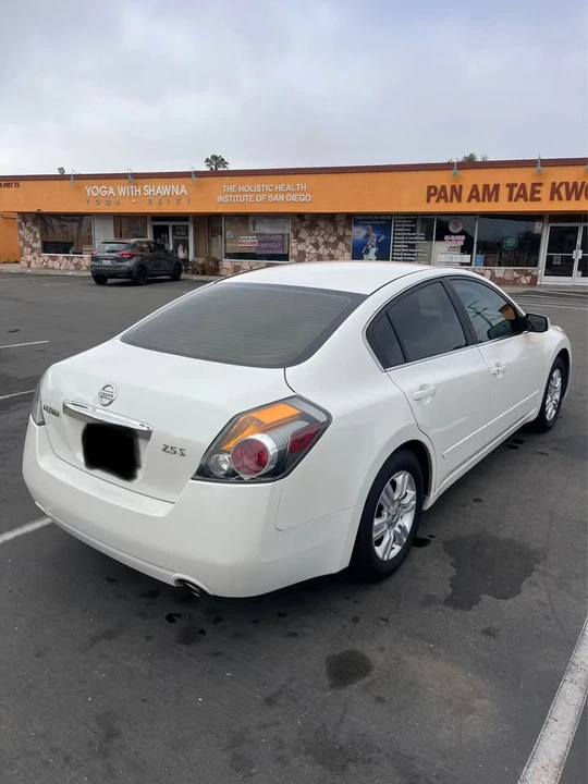 2012 Nissan Altima 4th Gen - Image 5 of 11