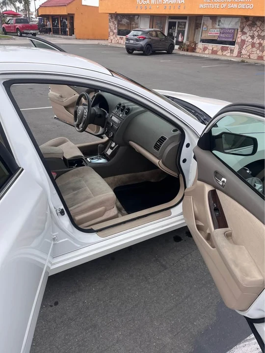 2012 Nissan Altima 4th Gen - Image 6 of 11