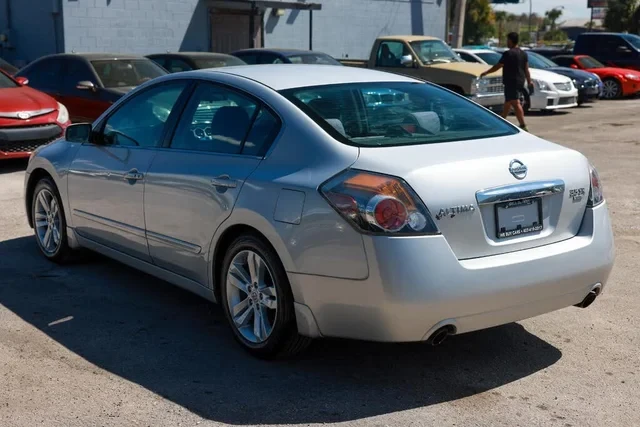 2012 Nissan Altima 4th Gen - Image 5 of 19