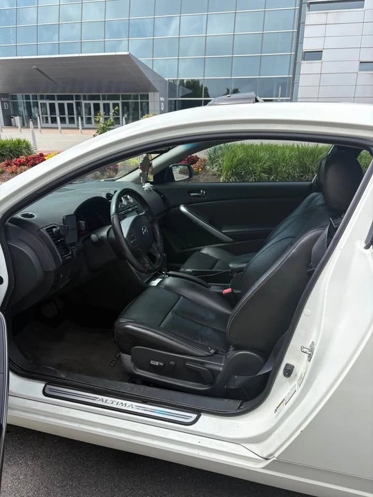 2012 Nissan Altima 4th Gen - Image 5 of 10