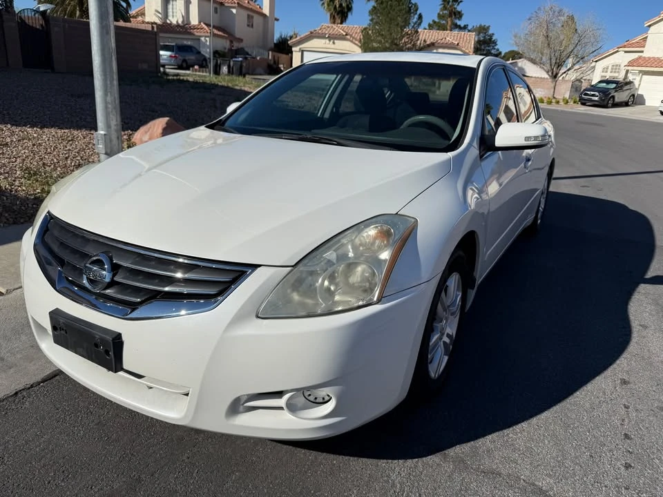2012 Nissan Altima 4th Gen - Image 2 of 12