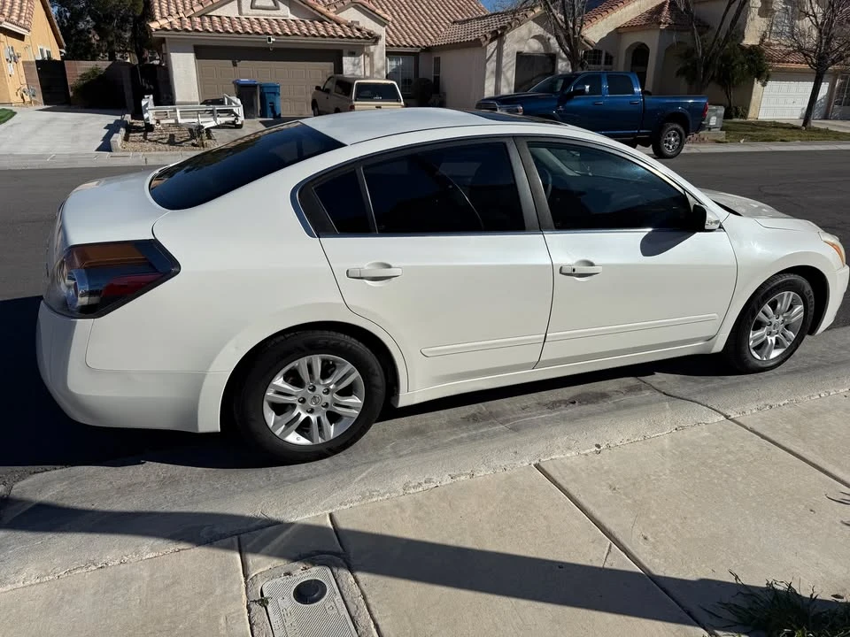 2012 Nissan Altima 4th Gen - Image 5 of 12