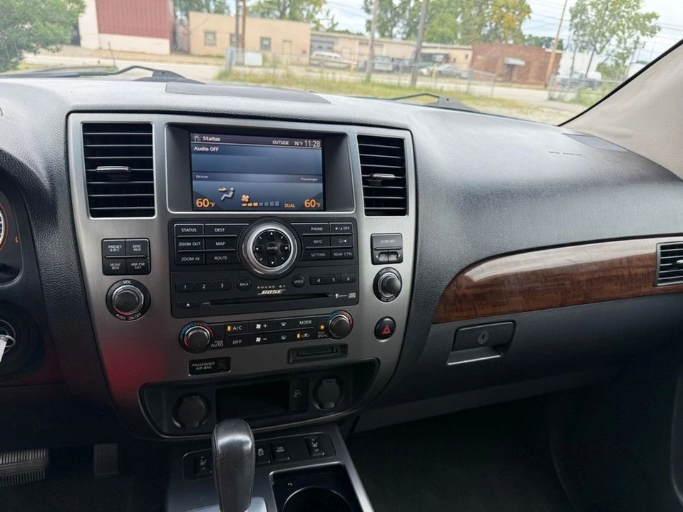 2012 Nissan Armada - Image 15 of 17