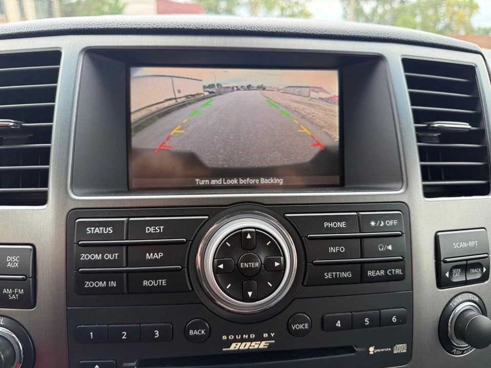 2012 Nissan Armada - Image 16 of 17