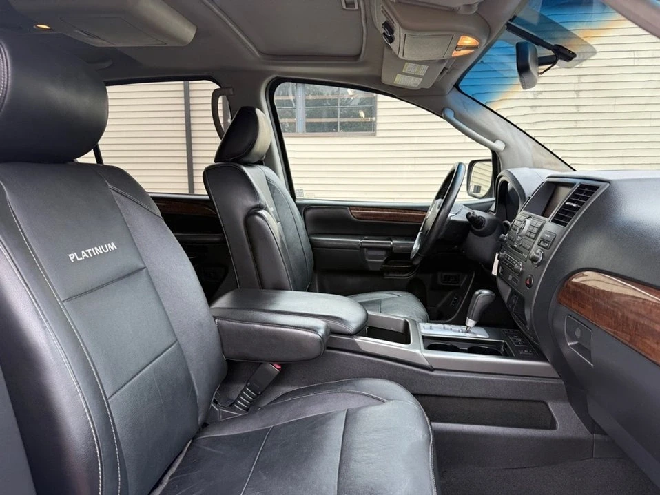 2012 Nissan Armada - Image 10 of 17