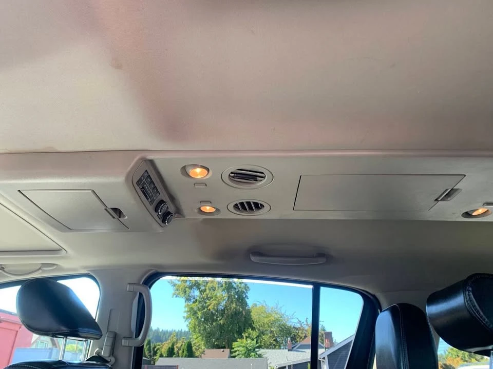 2012 Nissan Armada - Image 11 of 17