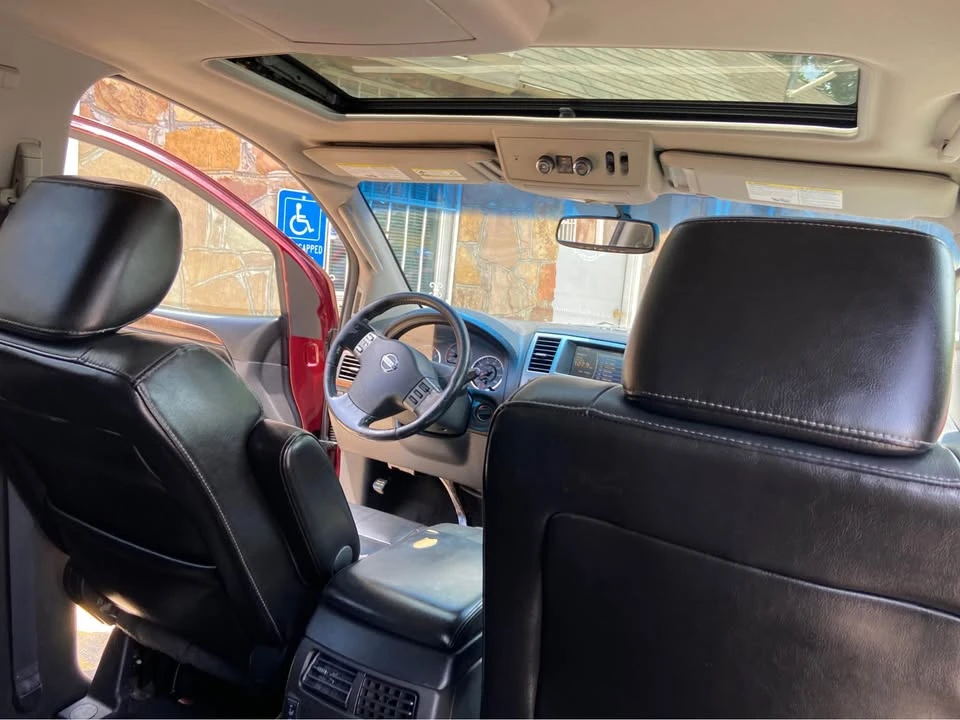 2012 Nissan Armada - Image 10 of 15