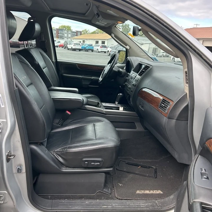 2012 Nissan Armada - Image 12 of 18