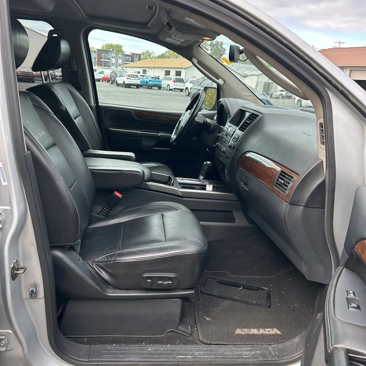 2012 Nissan Armada - Image 11 of 16