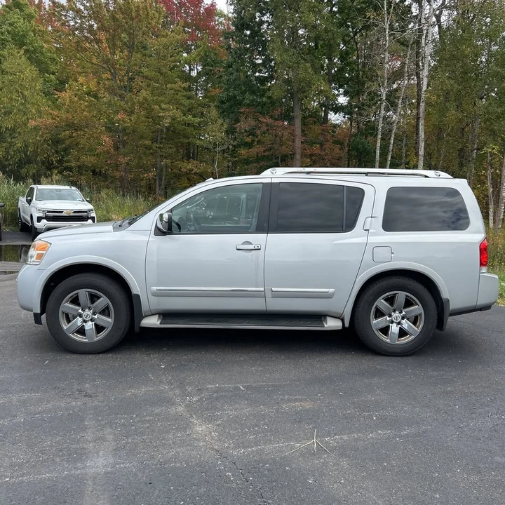 2012 Nissan Armada - Image 4 of 18