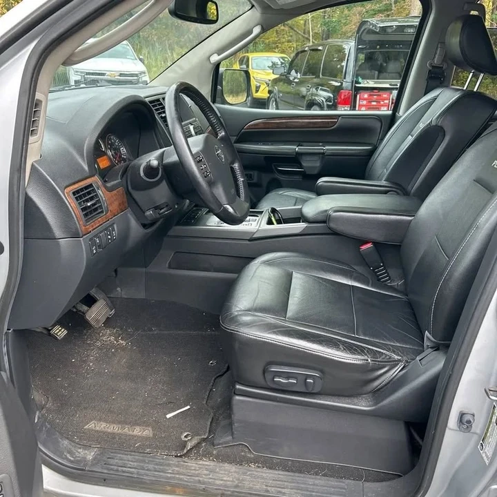 2012 Nissan Armada - Image 6 of 17