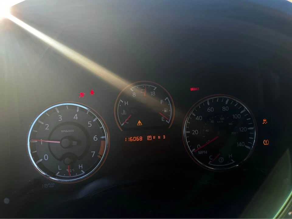 2012 Nissan Armada - Image 3 of 4