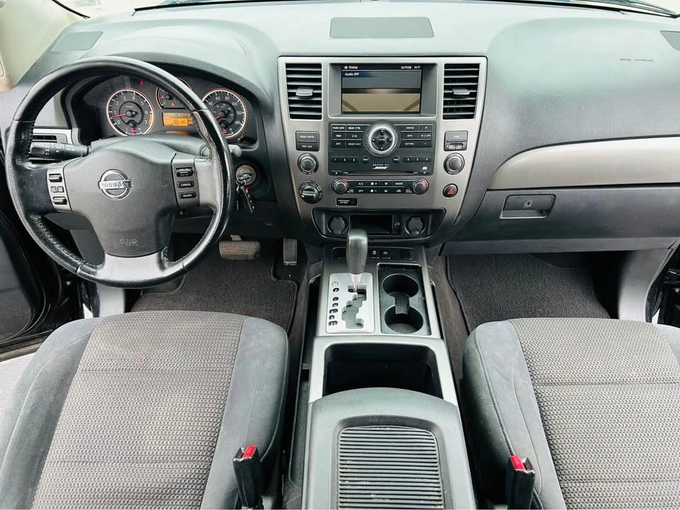 2012 Nissan Armada - Image 11 of 18