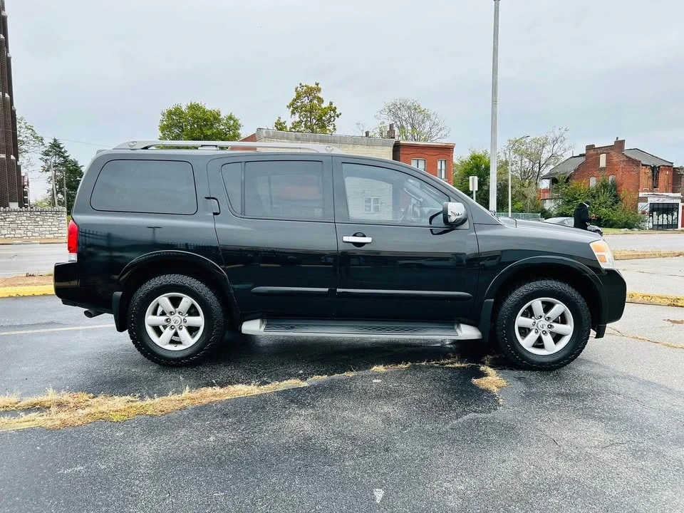 2012 Nissan Armada - Image 4 of 18