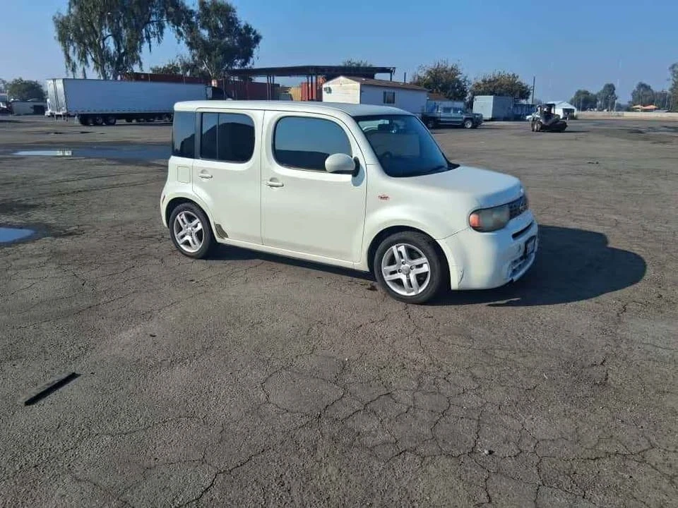 2012 Nissan Cube - Image 5 of 12