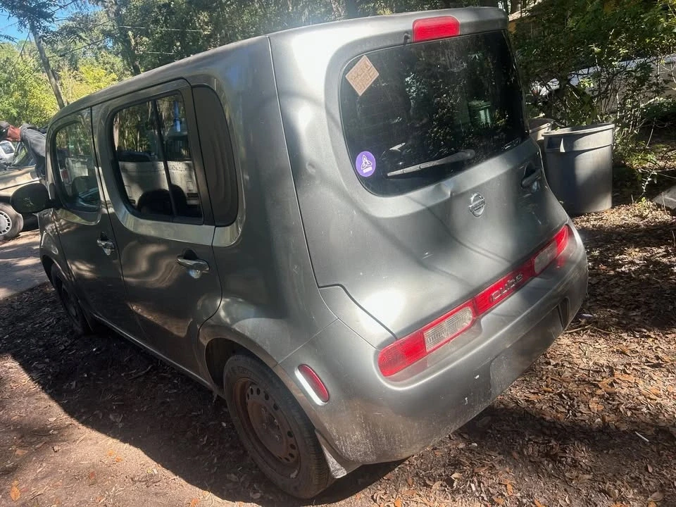 2012 Nissan Cube - Image 2 of 5