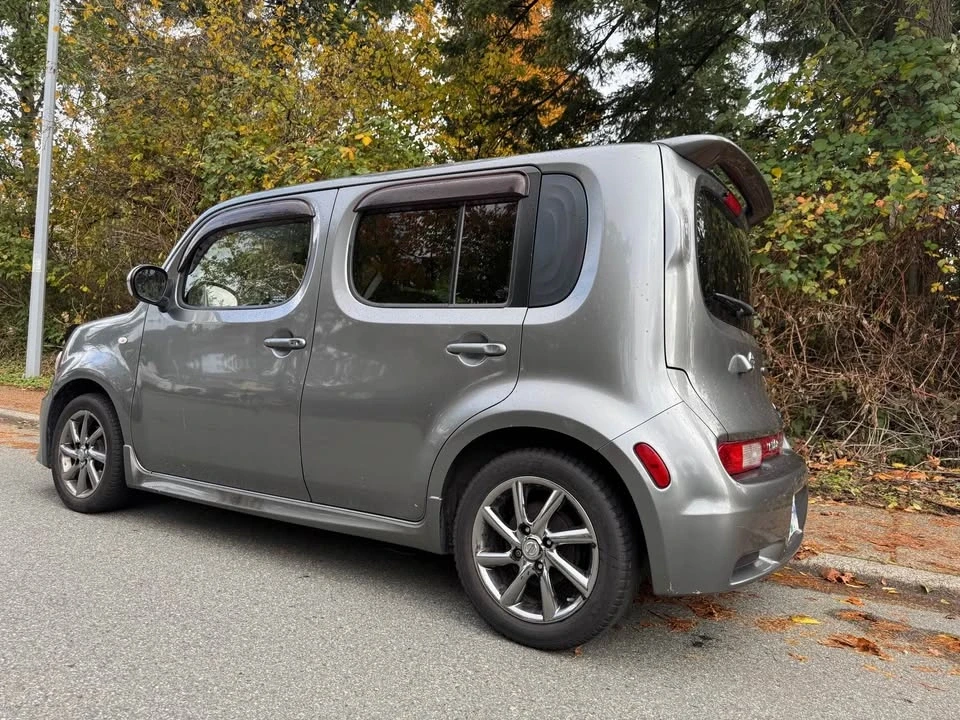 2012 Nissan Cube - Image 2 of 8