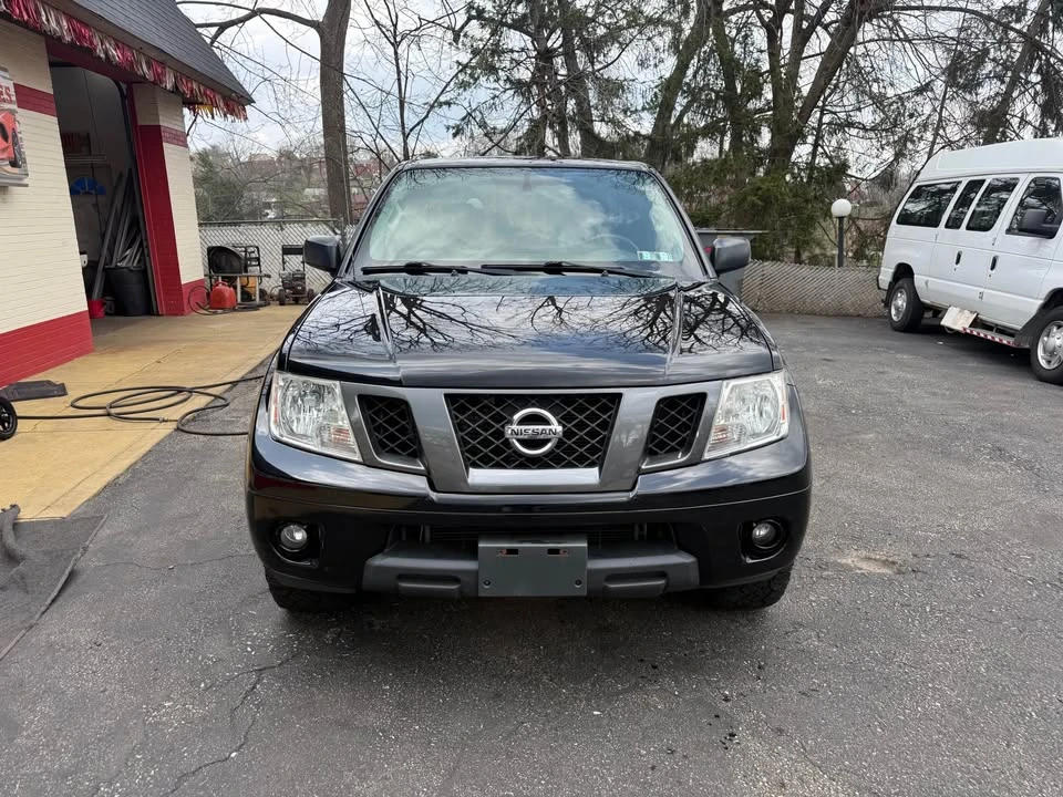 2012 Nissan Frontier 2nd Gen - Image 2 of 14