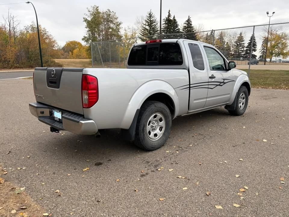 2012 Nissan Frontier 2nd Gen - Image 3 of 6