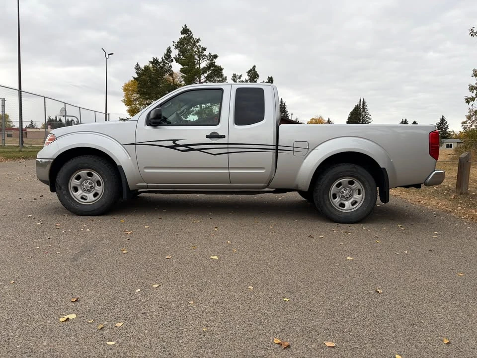 2012 Nissan Frontier 2nd Gen - Image 4 of 6