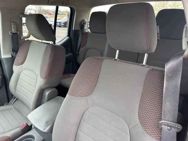 2012 Nissan Frontier 2nd Gen - Image 15 of 20