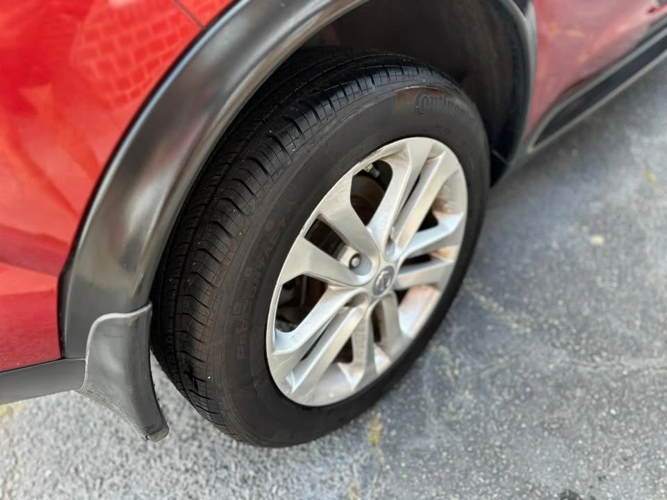 2012 Nissan Juke - Image 14 of 19