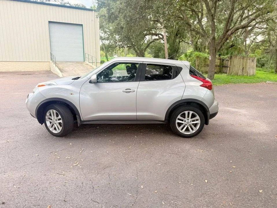 2012 Nissan Juke - Image 9 of 18