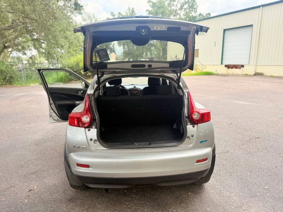 2012 Nissan Juke - Image 14 of 18