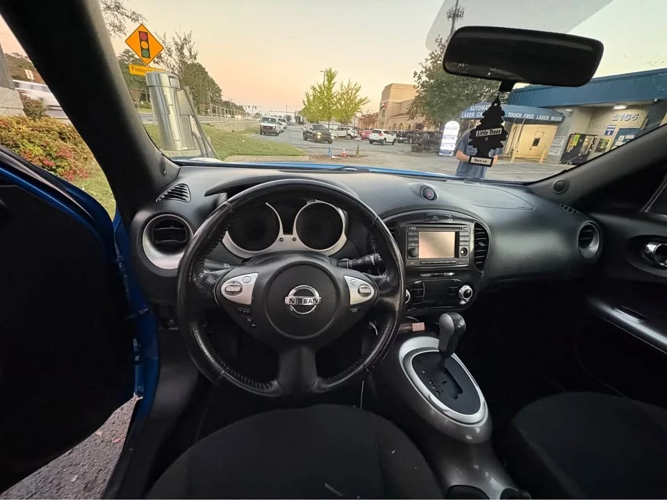 2012 Nissan Juke - Image 5 of 7