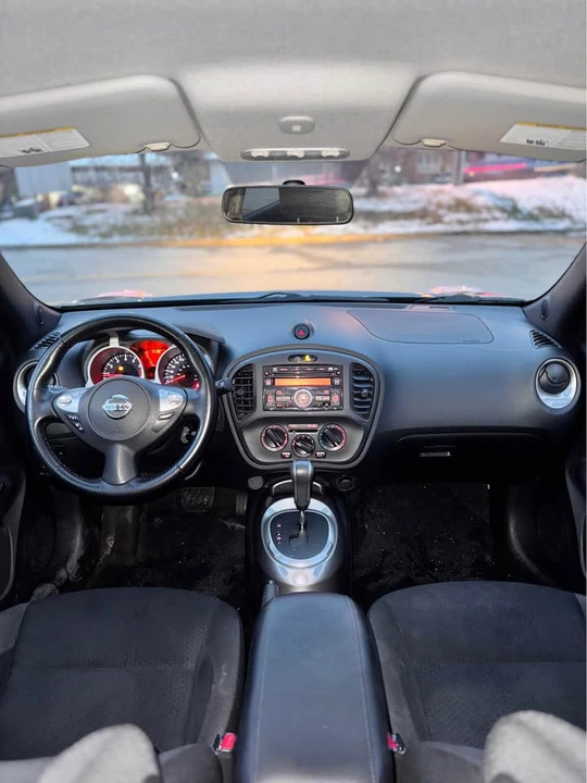 2012 Nissan Juke - Image 11 of 19