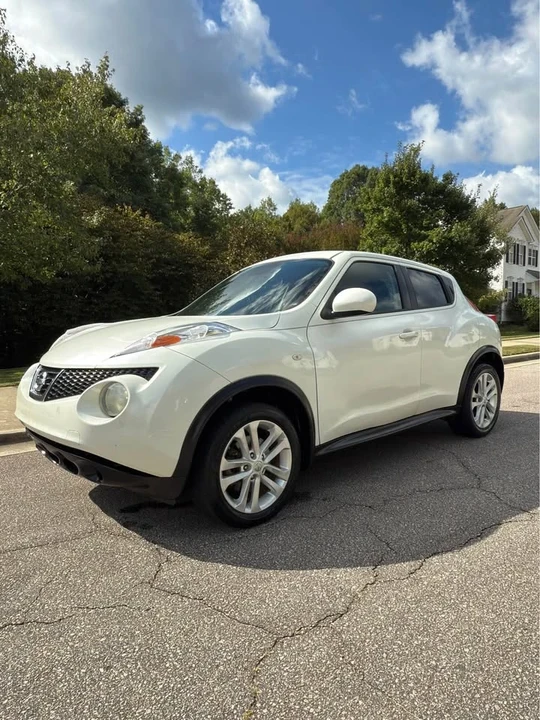2012 Nissan Juke - Image 2 of 12
