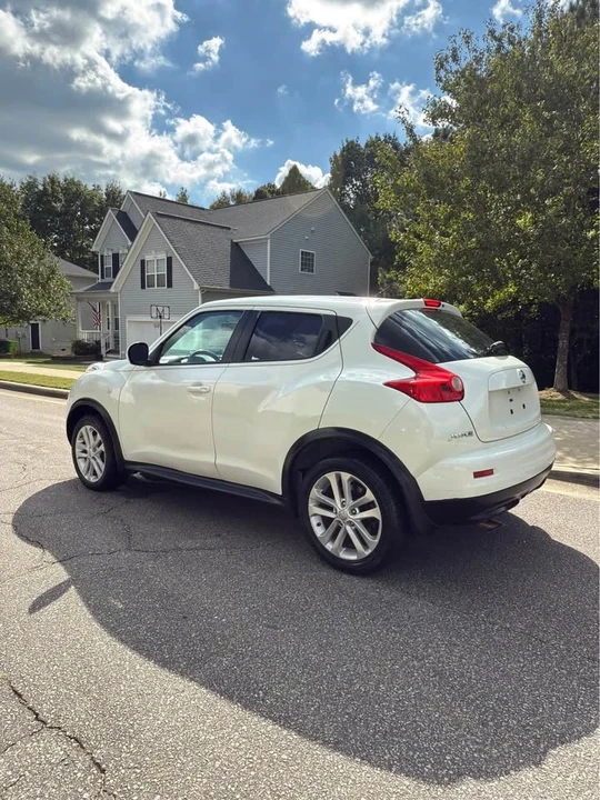 2012 Nissan Juke - Image 5 of 12