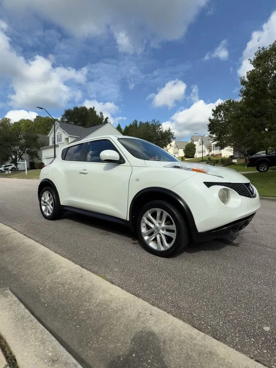 2012 Nissan Juke - Image 6 of 12