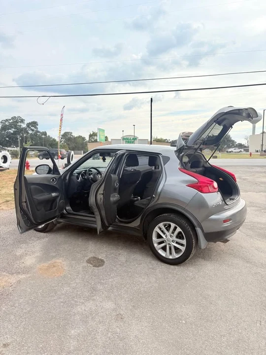 2012 Nissan Juke - Image 8 of 20