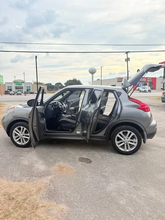 2012 Nissan Juke - Image 10 of 20