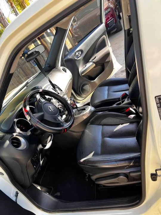 2012 Nissan Juke - Image 5 of 8