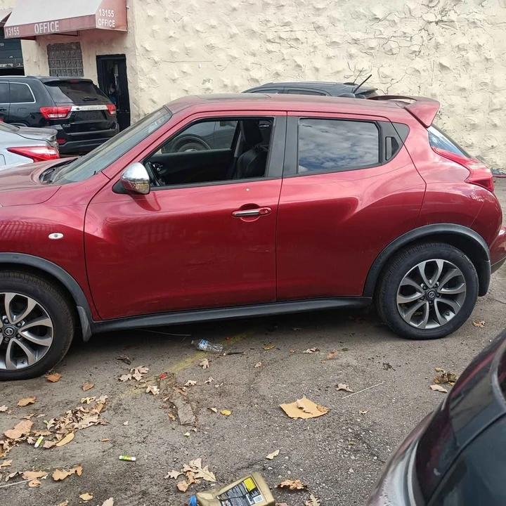 2012 Nissan Juke - Image 5 of 11