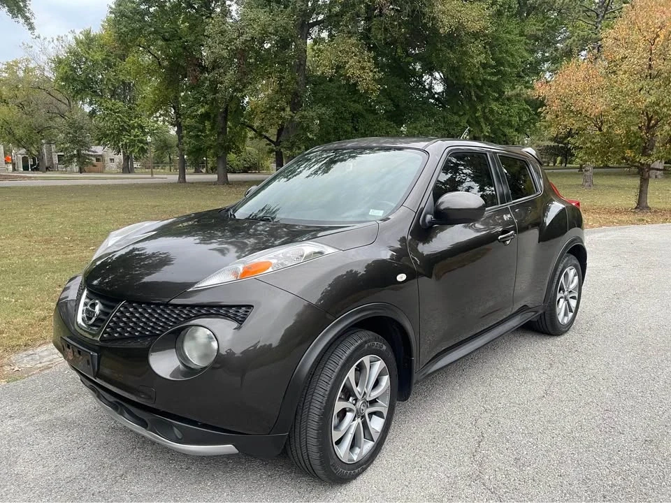 2012 Nissan Juke - Image 2 of 16