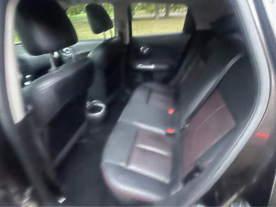 2012 Nissan Juke - Image 12 of 16