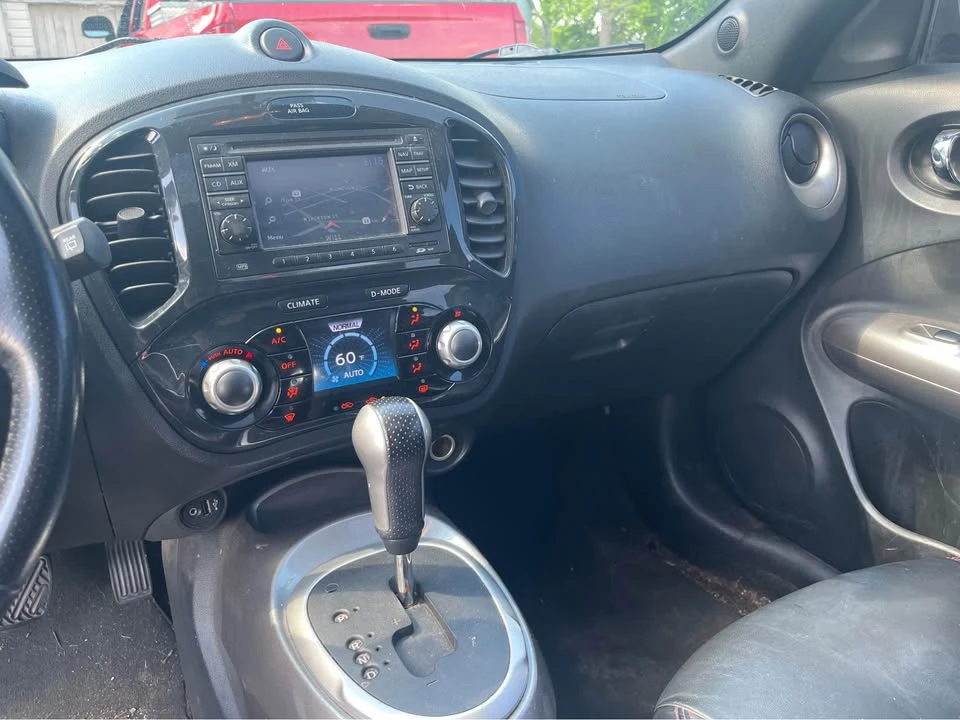 2012 Nissan Juke - Image 8 of 11