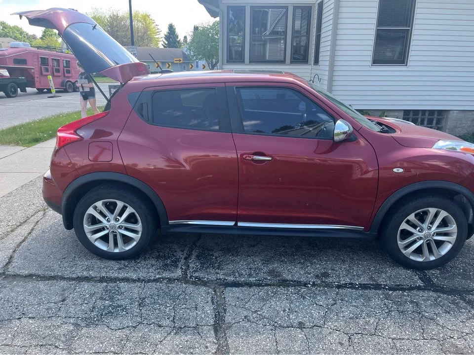 2012 Nissan Juke - Image 3 of 11