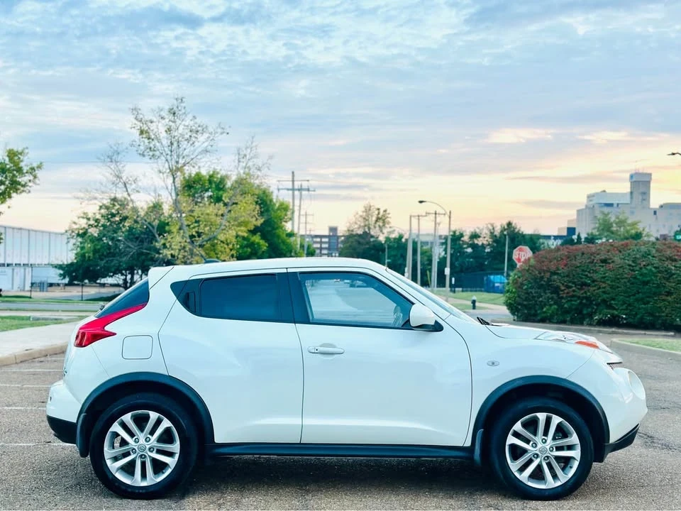 2012 Nissan Juke - Image 8 of 12