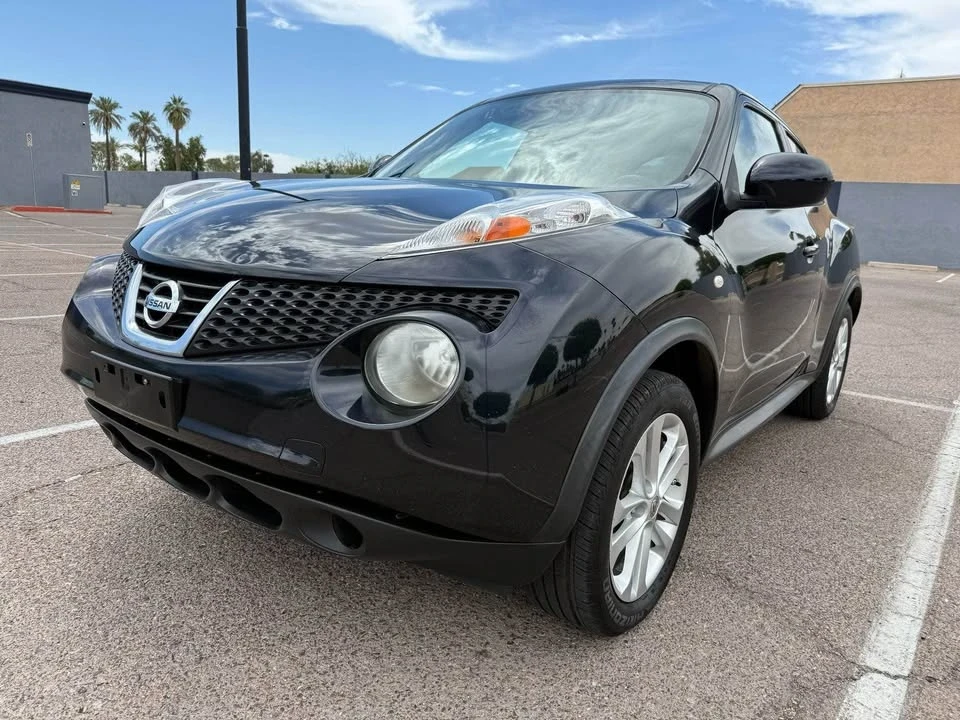 2012 Nissan Juke - Image 2 of 12