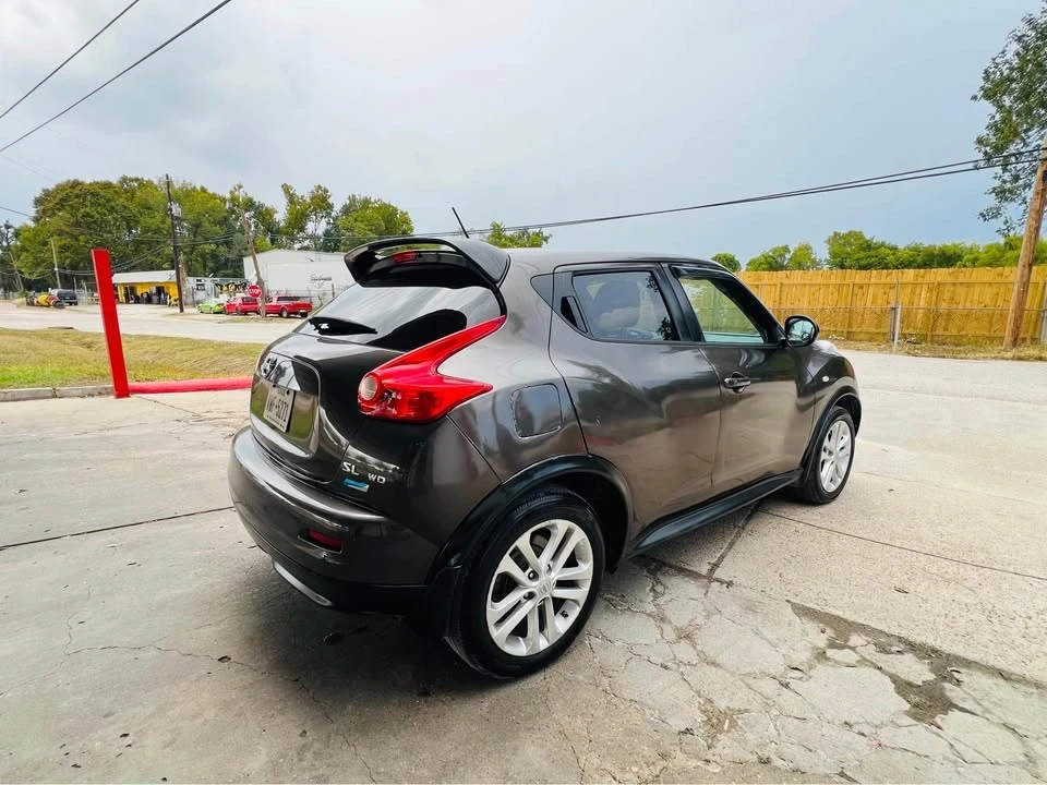 2012 Nissan Juke - Image 7 of 15