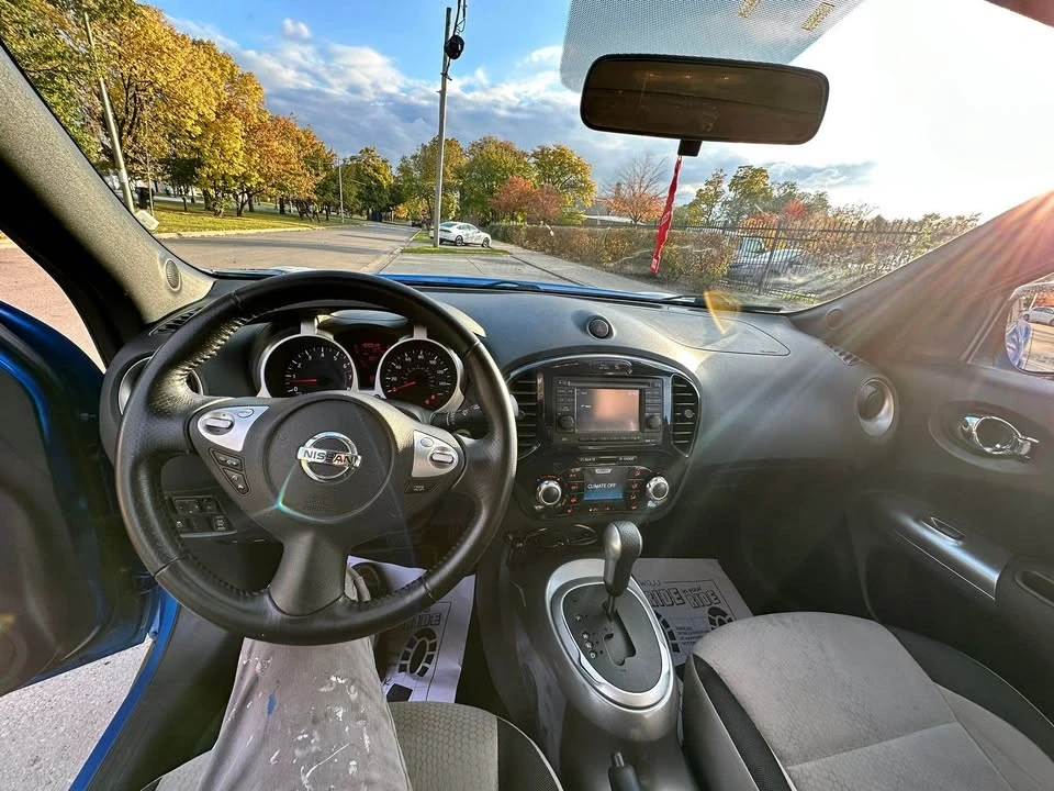 2012 Nissan Juke - Image 7 of 11